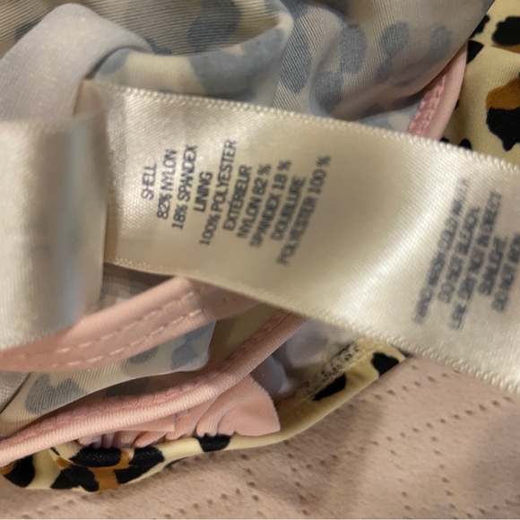 Oshkosh leopard print bathing suit - size 3T - Picture 3 of 5